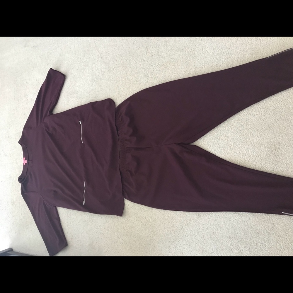 Top & bottom set Women’s 2XL cute burgundy lounger